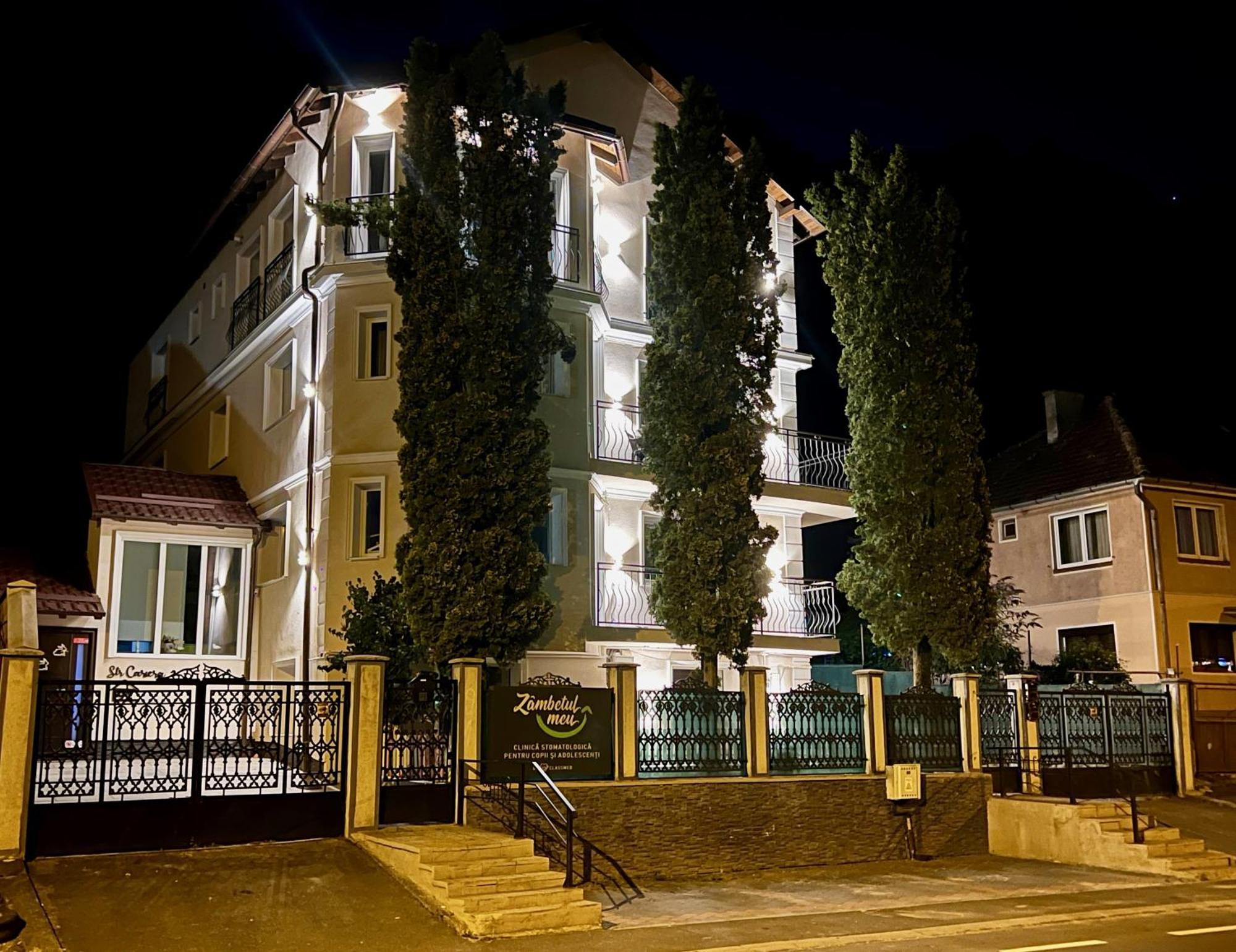 Prestige Aparthotel Braşov Eksteriør billede