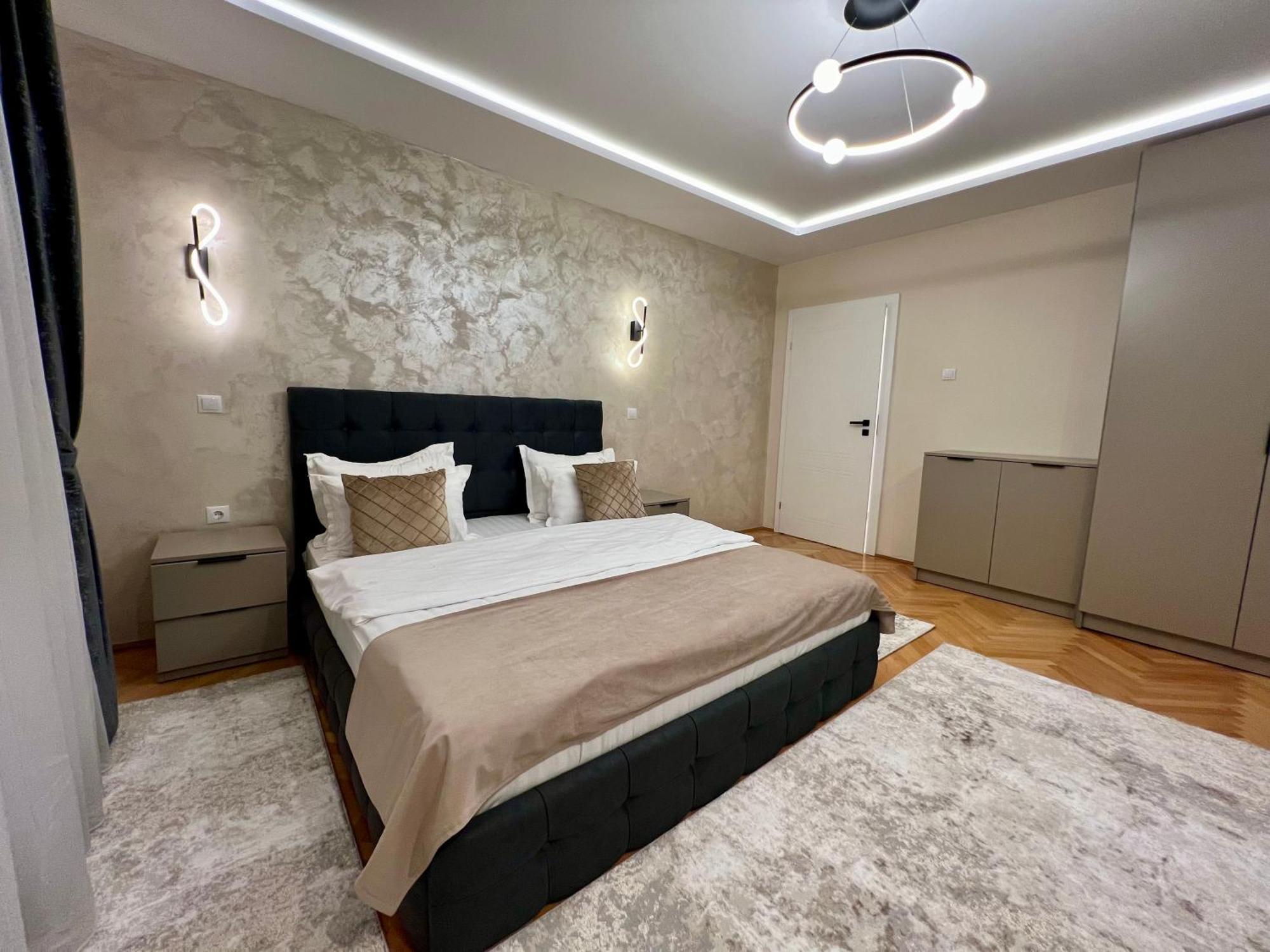 Prestige Aparthotel Braşov Eksteriør billede